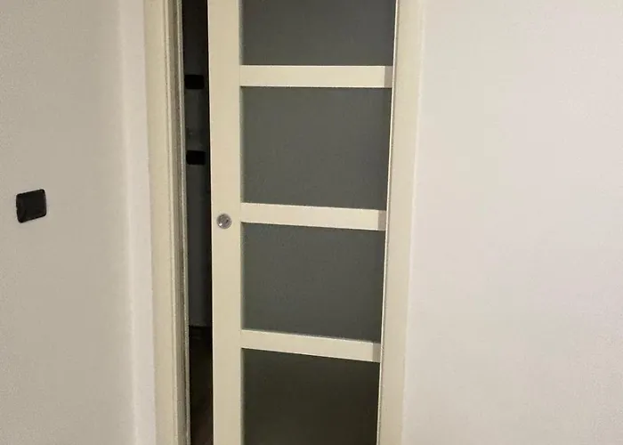 公寓 By Margi 巴里